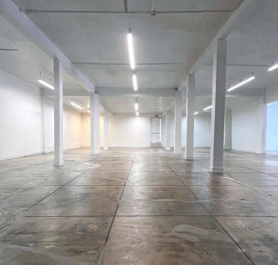 More Photos Of 2744-2804 W Florence Ave, Los Angeles Unknown For Lease