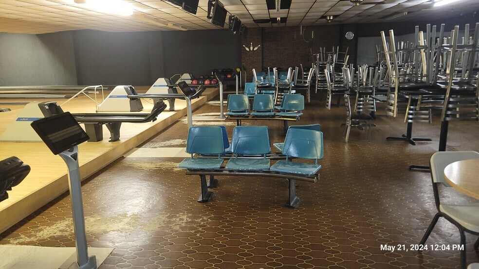 More Photos Of 136 W Main, Morenci General Retail For Sale