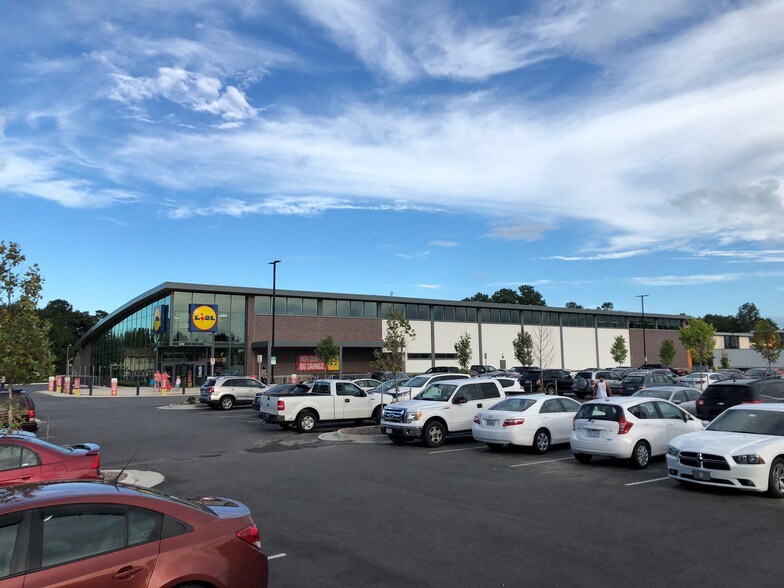 More Photos Of 3244 Holland Rd, Virginia Beach Unknown For Lease