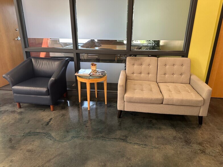 More Photos Of 10 Strecker Rd, Ellisville Coworking Space