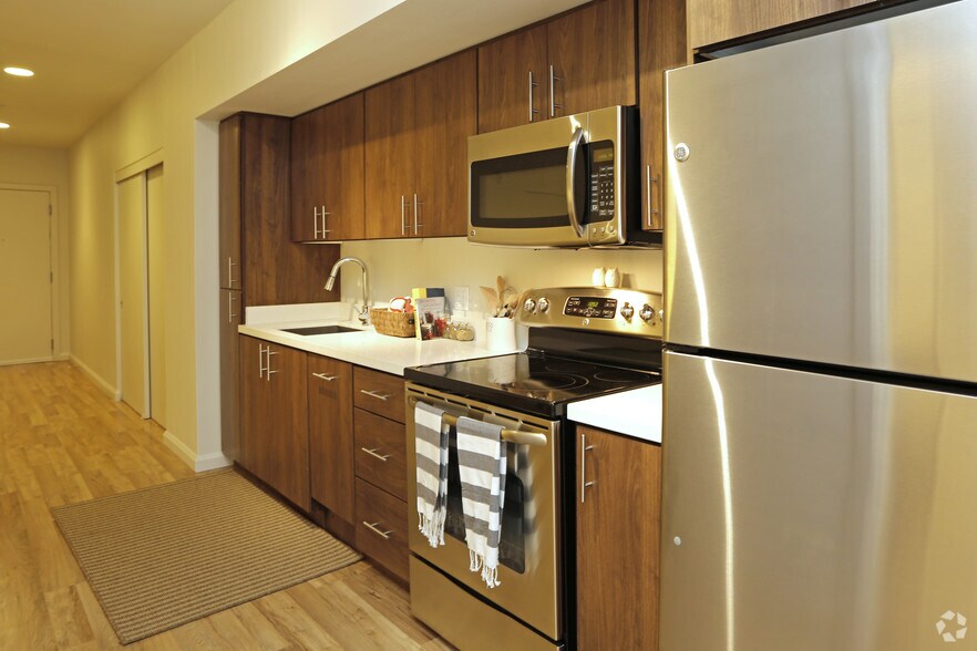More Photos Of 2240-2250 NW Lovejoy St, Portland Apartments For Lease