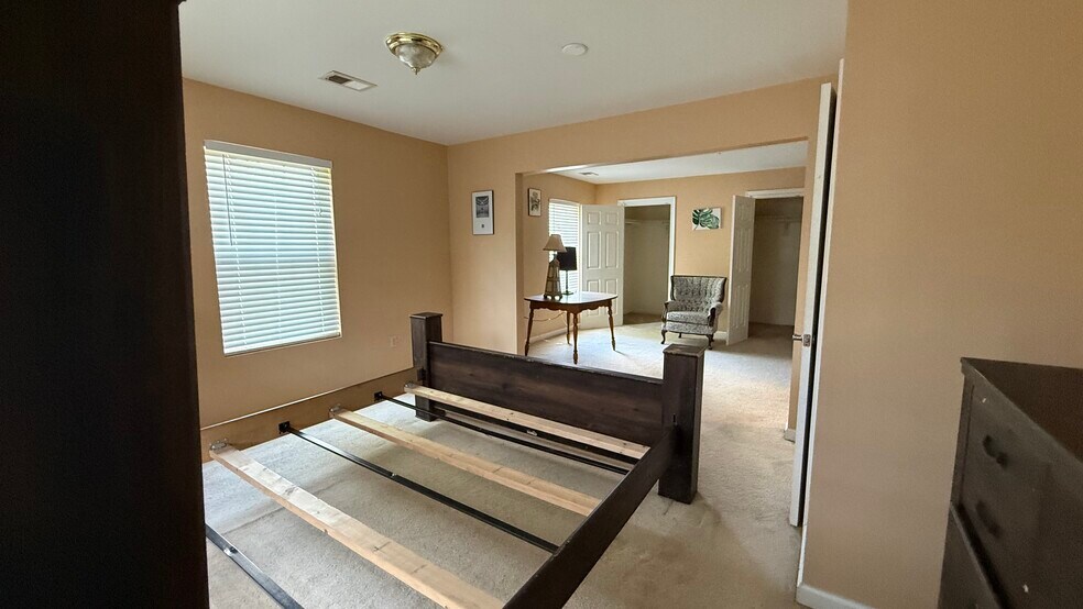 More Photos Of 5212 Astor Pl SE, Washington Assisted Living For Lease