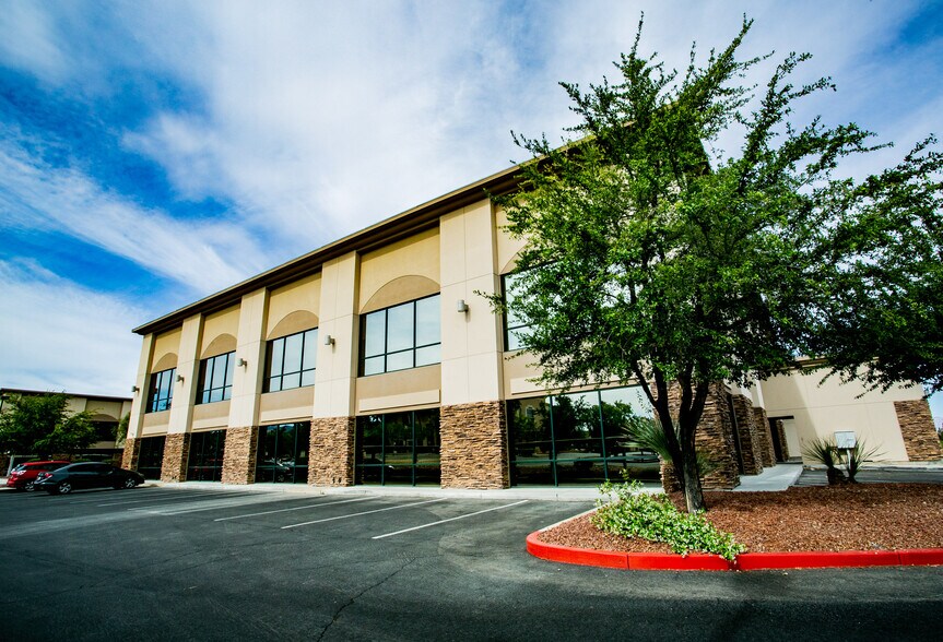 More Photos Of 2904 W Horizon Ridge Pky, Henderson Medical For Lease