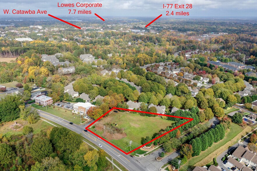 More Photos Of 18620 W Catawba Ave, Cornelius Office Residential For Sale