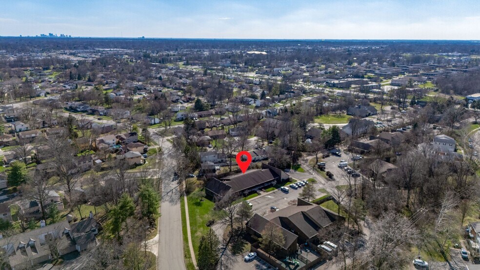 More Photos Of 2641 Oakstone Dr, Columbus Office For Lease