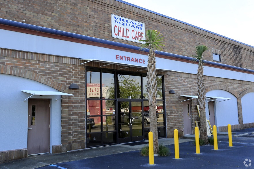 More Photos Of 2409 Mall Dr, North Charleston Freestanding For Lease