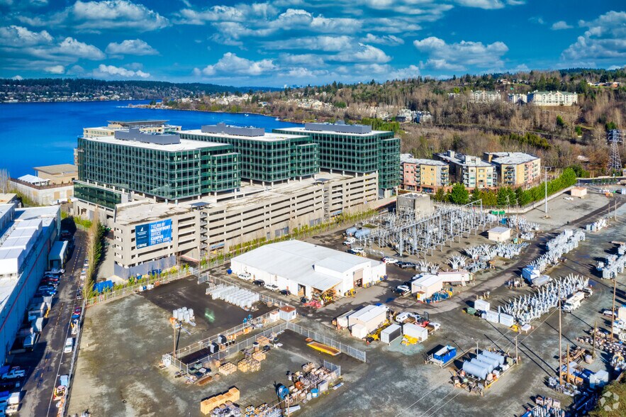 More Photos Of 1103 Lake Washington Blvd N, Renton Office For Sale