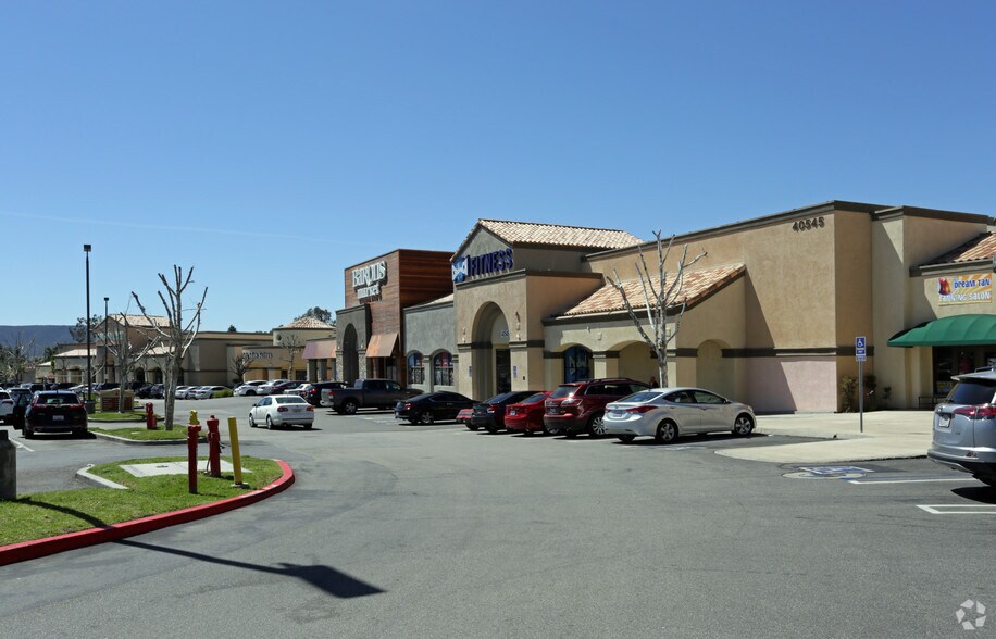 More Photos Of 40525-40575 California Oaks Rd, Murrieta General Retail For Lease