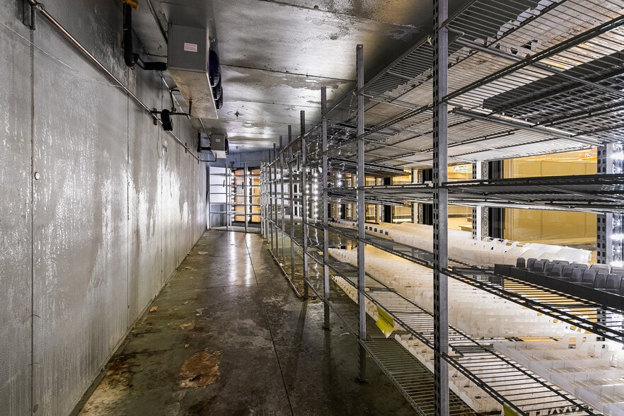 More Photos Of 3227 Northwest Ave, Bellingham Drugstore For Lease