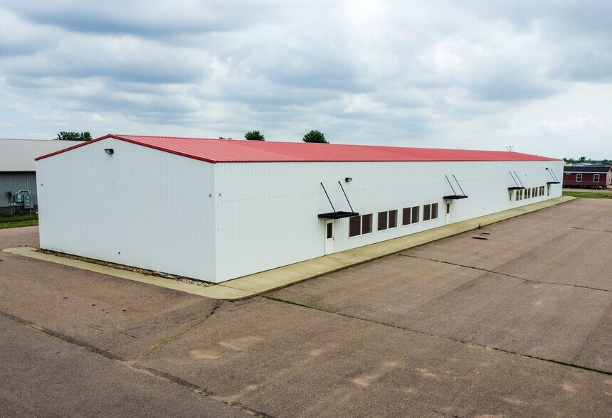 Primary Photo Of 47054 104th St, Sioux Falls Warehouse For Lease