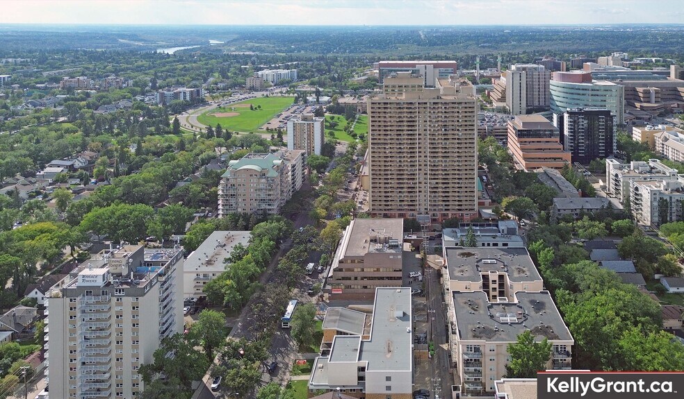 More Photos Of 10941 81 Av NW, Edmonton Dormitory For Sale
