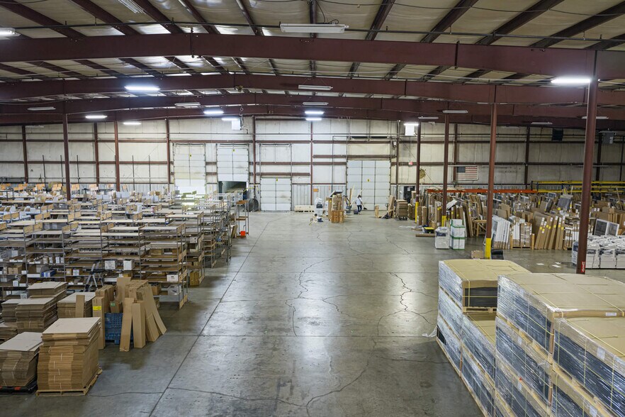 More Photos Of 400 Industry Dr, Carlisle Warehouse For Sale