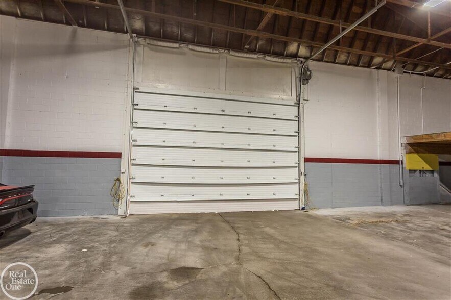 More Photos Of 3519 Military St, Port Huron Industrial For Sale