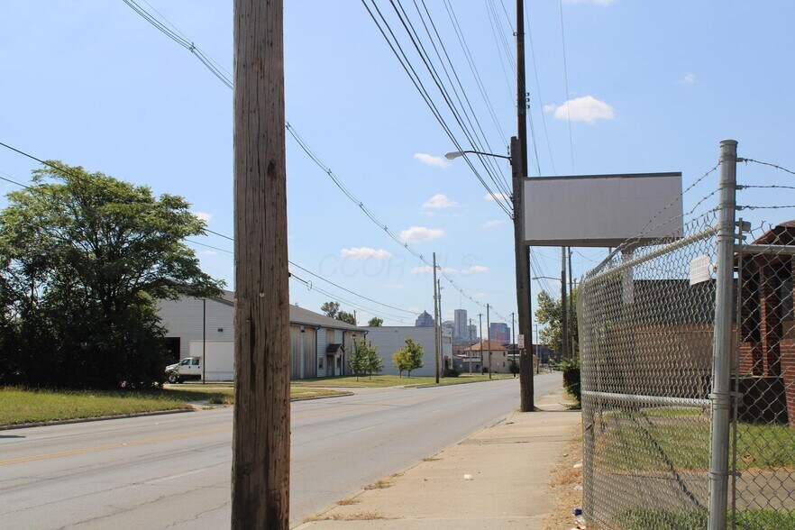 More Photos Of 1227 Cleveland Ave, Columbus Office Residential For Sale