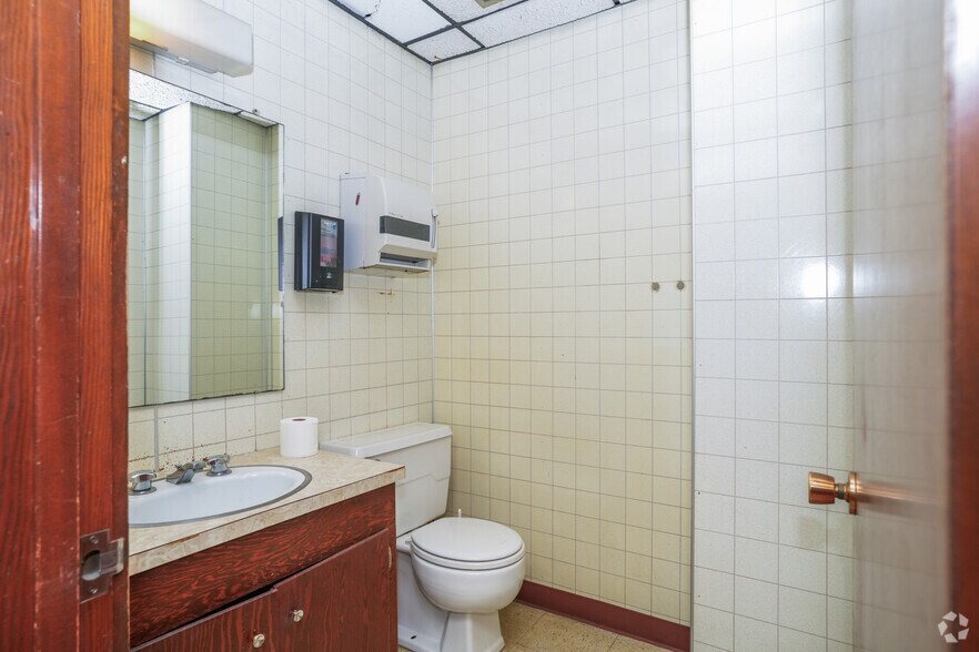 More Photos Of 2830 Breard St, Monroe Office For Sale