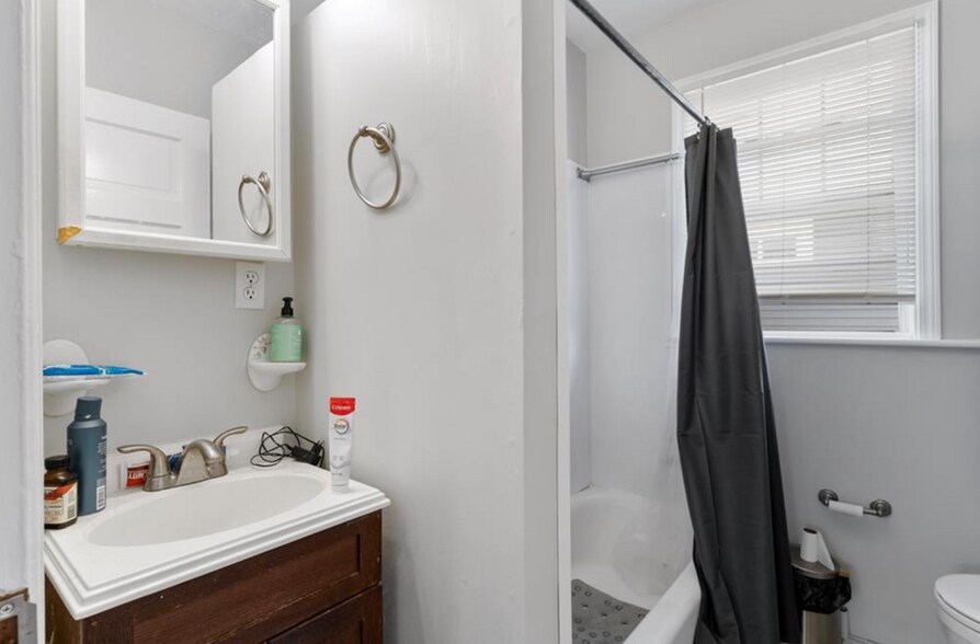 More Photos Of 155 Irving Ave, Providence Apartments For Sale
