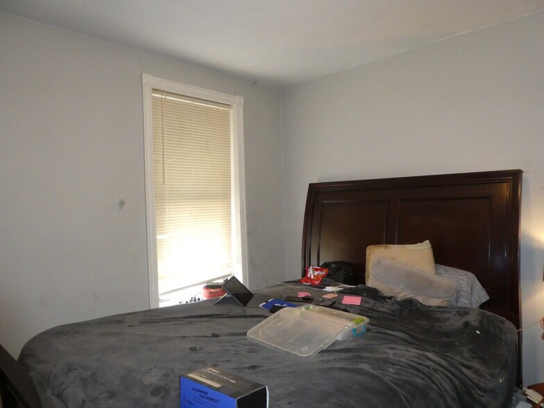 More Photos Of , Philadelphia Unknown For Sale