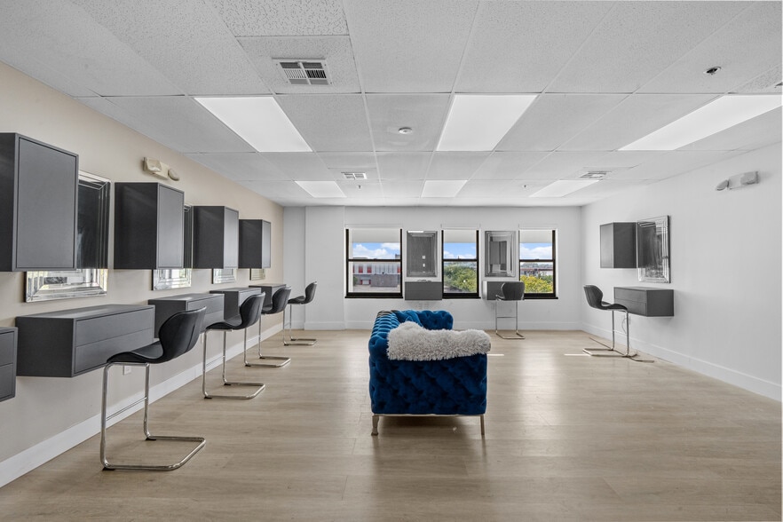 More Photos Of 4200 NW 16th St, Lauderhill Loft Creative Space For Lease