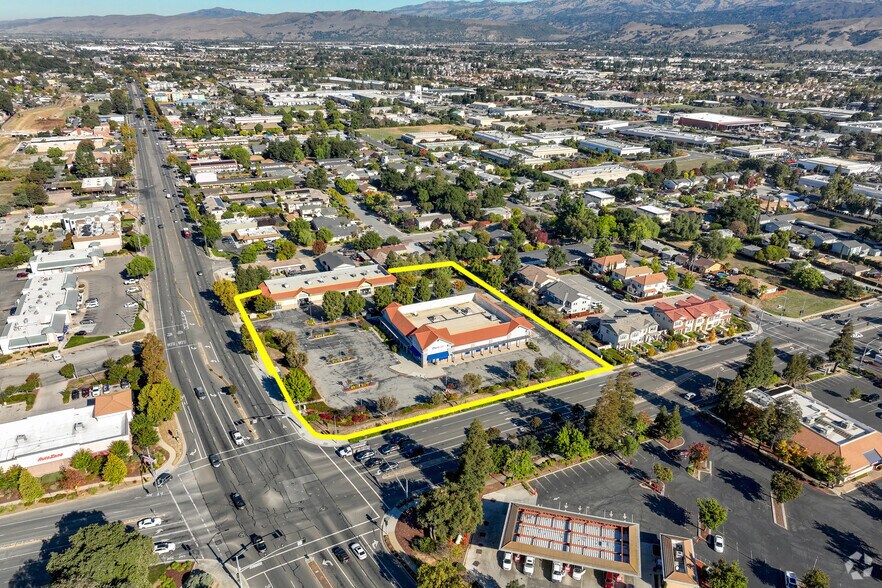 More Photos Of 16060 Monterey Rd, Morgan Hill General Retail For Sale