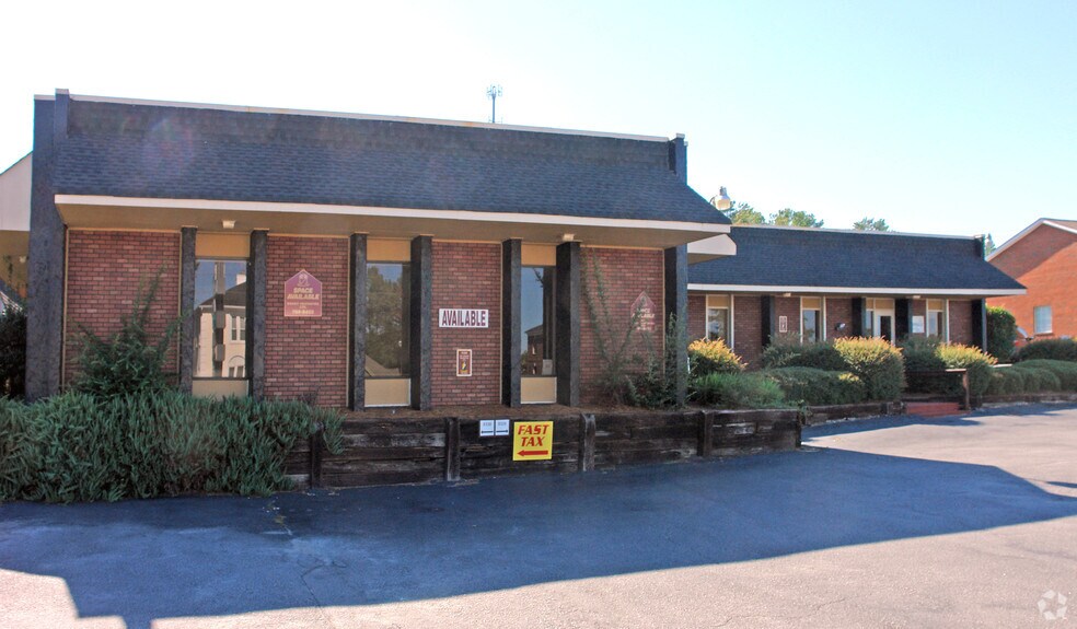 More Photos Of 9320 Two Notch Rd, Columbia Office For Lease