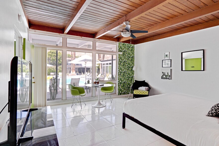 More Photos Of 350 S Belardo Rd, Palm Springs Hotel For Sale