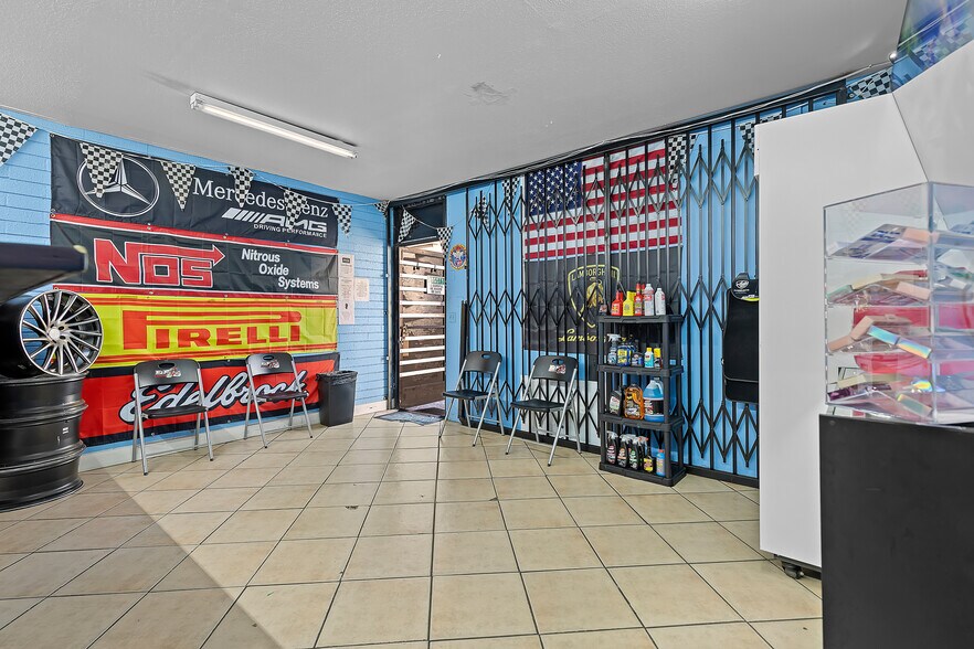 More Photos Of 2000-2010 W Lincoln Ave, Anaheim Freestanding For Sale