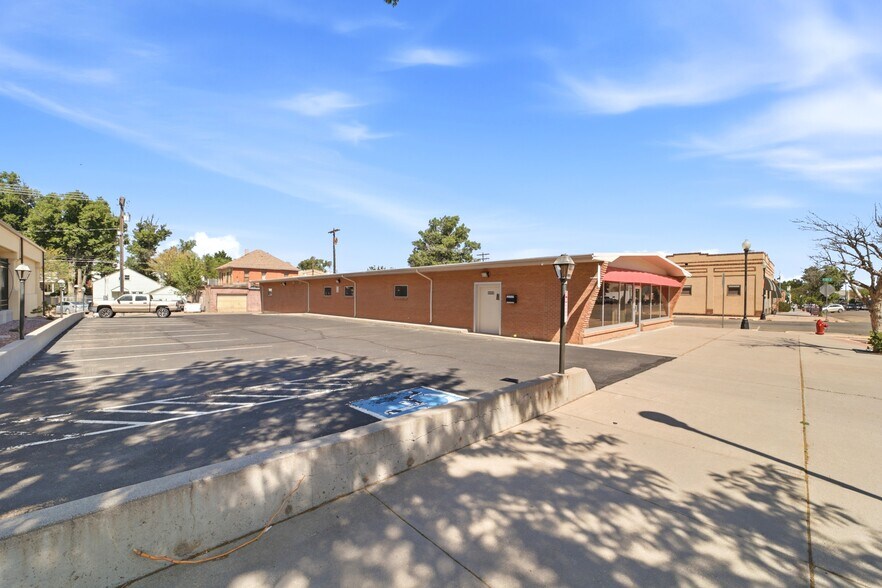 More Photos Of 502 Colorado Ave, La Junta Medical For Sale
