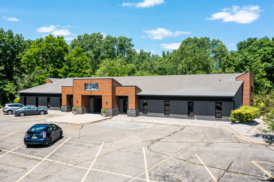 Primary Photo Of 2248 Mount Hope Rd, Okemos Medical For Lease