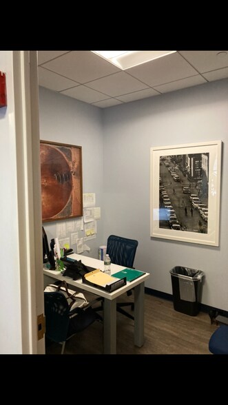 More Photos Of 80 Maiden Ln, New York Office For Lease