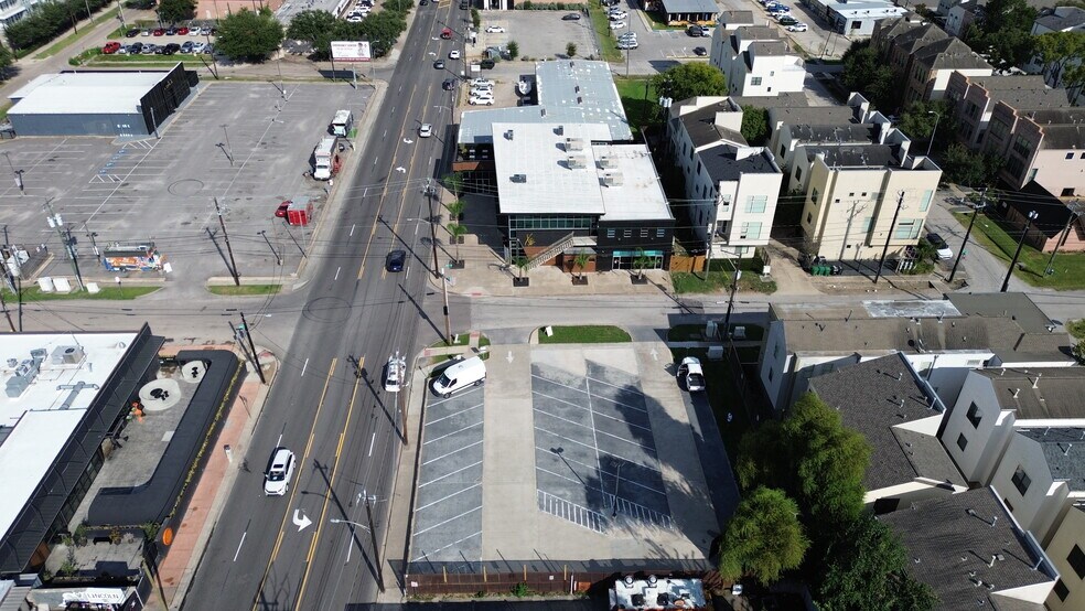 More Photos Of 5023 Washington Ave, Houston Office For Lease