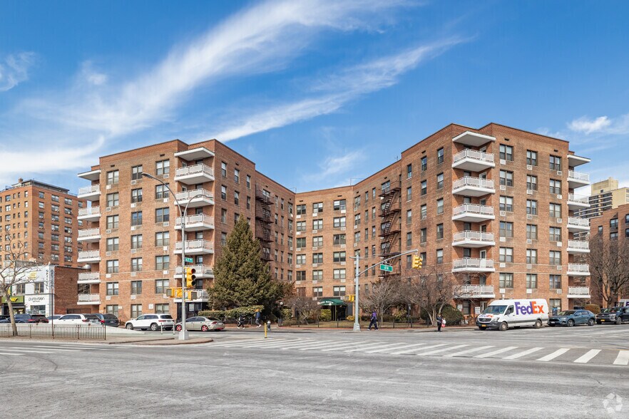 Primary Photo Of 10025 Queens Blvd, Forest Hills Apartments For Sale