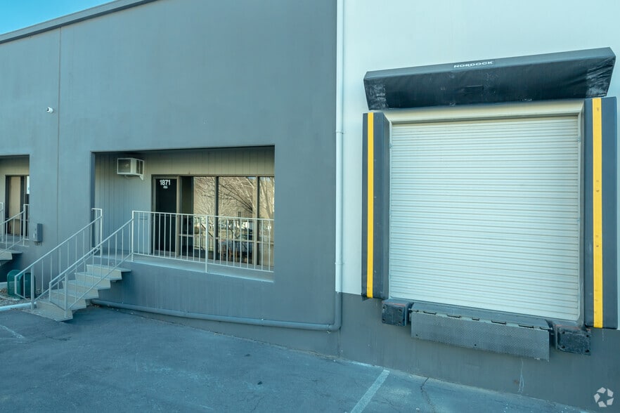 More Photos Of 1823-1887 Deming Way, Sparks Warehouse For Lease