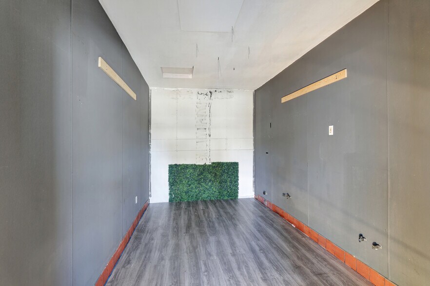 More Photos Of 1862 Santa Fe Ave, Long Beach Restaurant For Lease
