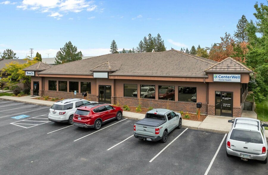 Primary Photo Of 1230 N Northwood Center Ct, Coeur d'Alene Office For Lease
