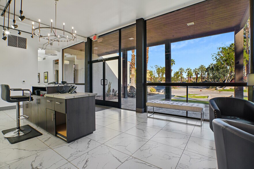 More Photos Of 750 E Tahquitz Canyon Way, Palm Springs Office For Lease