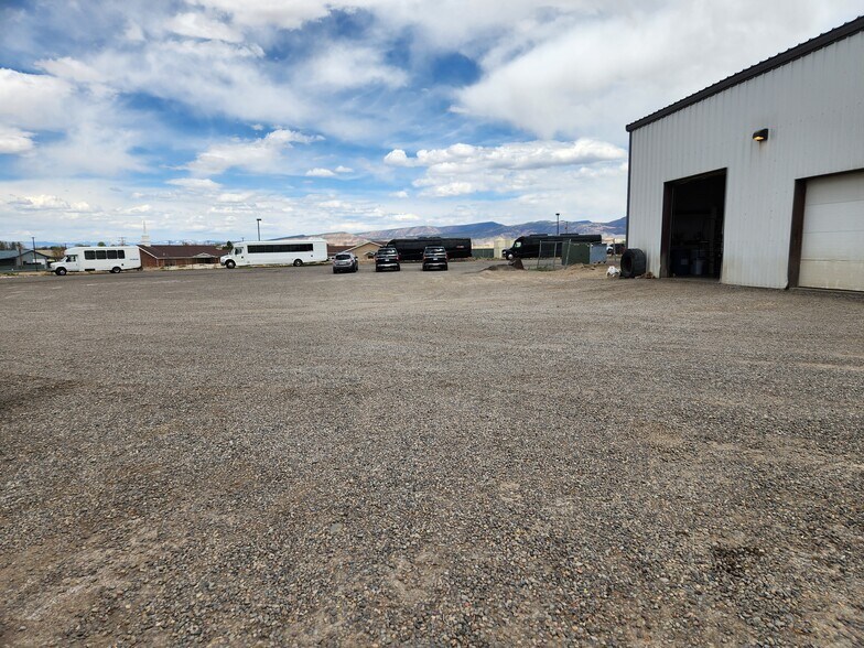 More Photos Of 2870 N Townsend Ave, Montrose Carwash For Sale