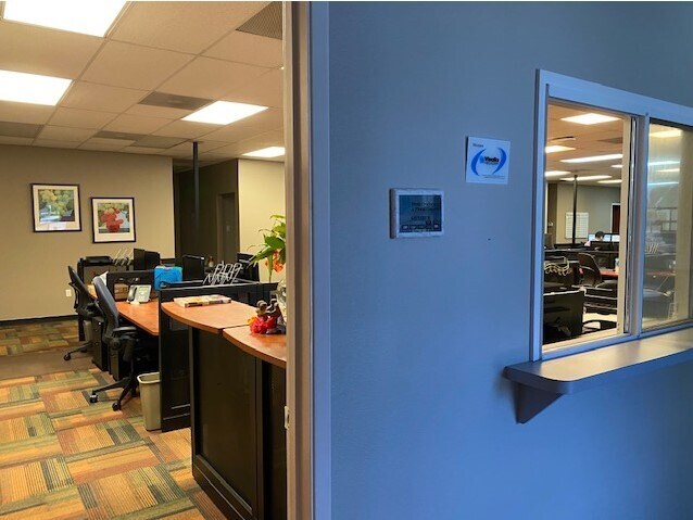 More Photos Of 609-611 N Akers St, Visalia Office For Lease