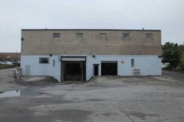 More Photos Of 790 Dundas St E, Mississauga Flex For Lease