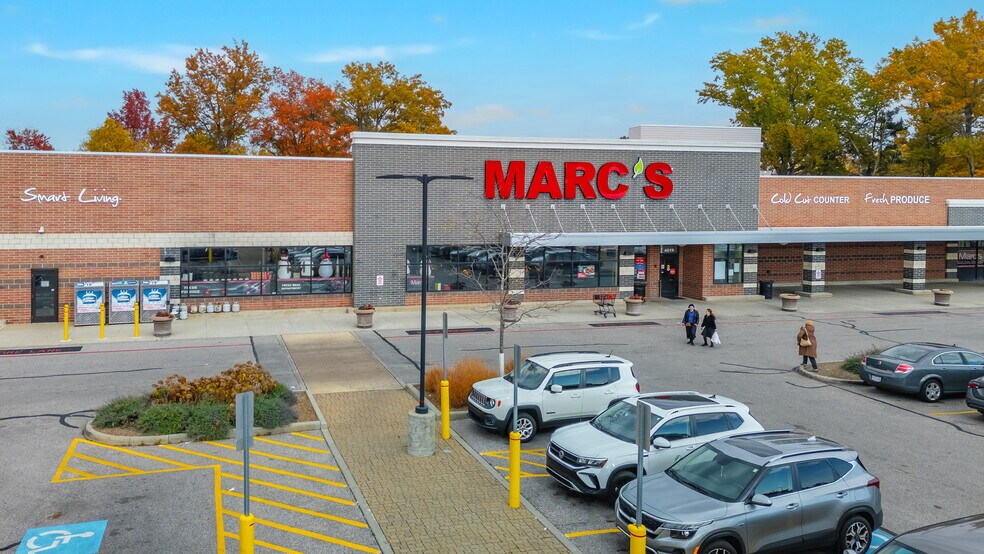 More Photos Of 4501 Mayfield Rd, South Euclid Unknown For Lease