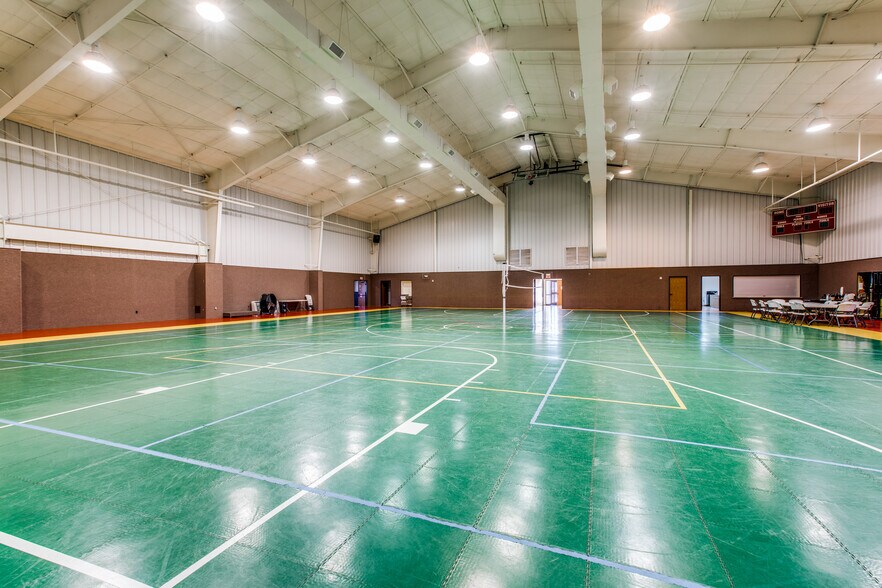 3434 S Collins St, Arlington, TX 76014 Skating Rink For Sale