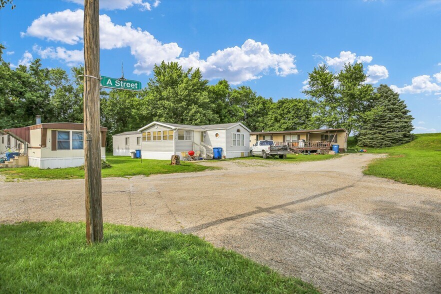 More Photos Of 3 D St, Lexington Manufactured Housing Mobile Home Park For Sale