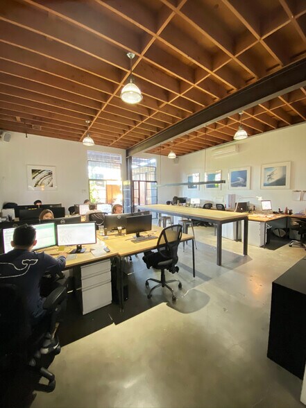 More Photos Of 5747-5749 Venice Blvd, Los Angeles Loft Creative Space For Lease