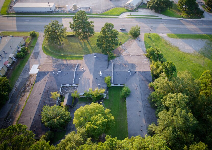 More Photos Of 1712 N Timberland Dr, Lufkin Continuing Care Retirement Community For Sale
