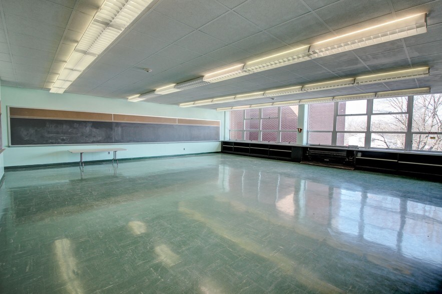More Photos Of 81 W Bayard St, Seneca Falls Office Residential For Sale