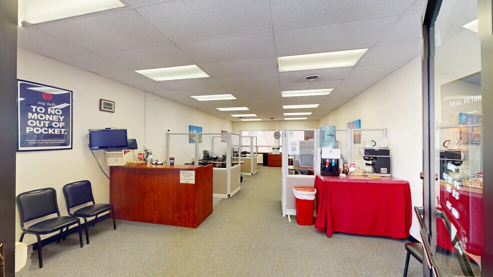 More Photos Of 324 E Washington Ave, Riverton Office For Sale