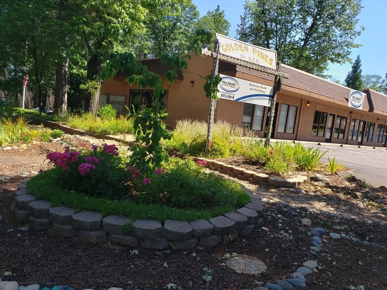 More Photos Of 14144 Lakeridge Ct, Magalia Storefront Retail Office For Lease