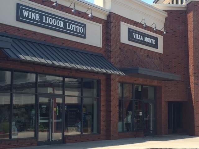 More Photos Of 7001 Amboy Rd, Staten Island General Retail For Lease