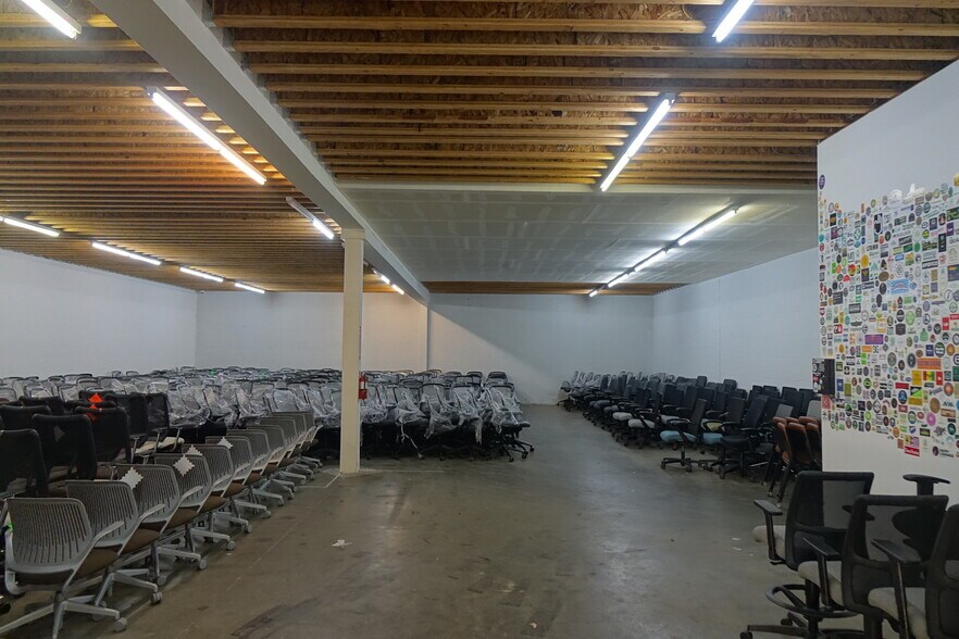 More Photos Of 1224 SE Oak St, Portland Warehouse For Sale