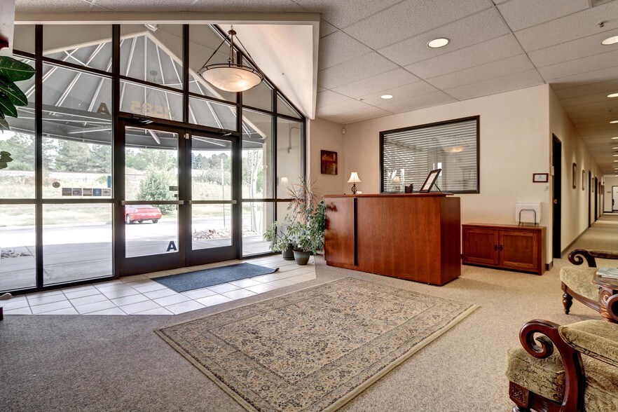 More Photos Of 1585 S Perry St, Castle Rock Flex For Sale