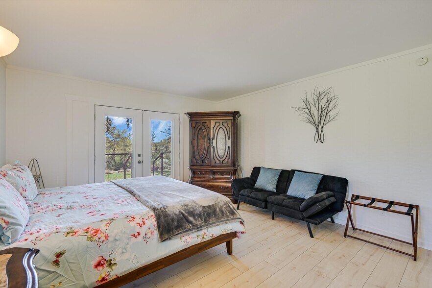 More Photos Of 411 Whitetail Ridge, Dripping Springs Land For Sale